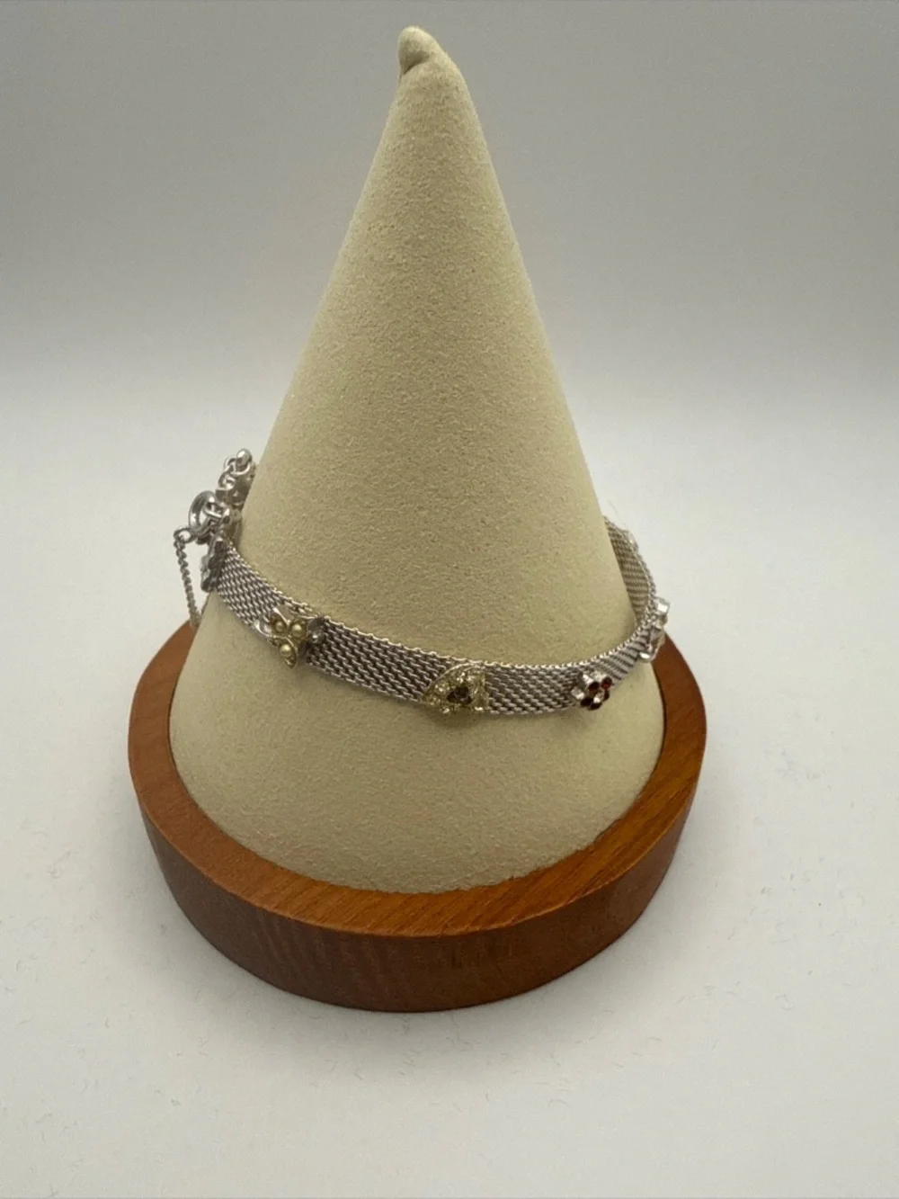 Goldette NY Charm Silver Tone Mesh Bracelet Vintage MCM Clear White & Red Stones